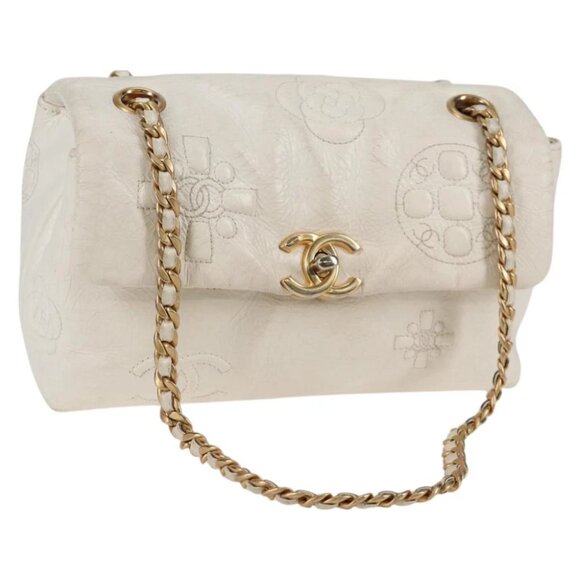 CHANEL Chain Shoulder Bag Patent leather White Gold CC Auth 118910A - Picture 1 of 15